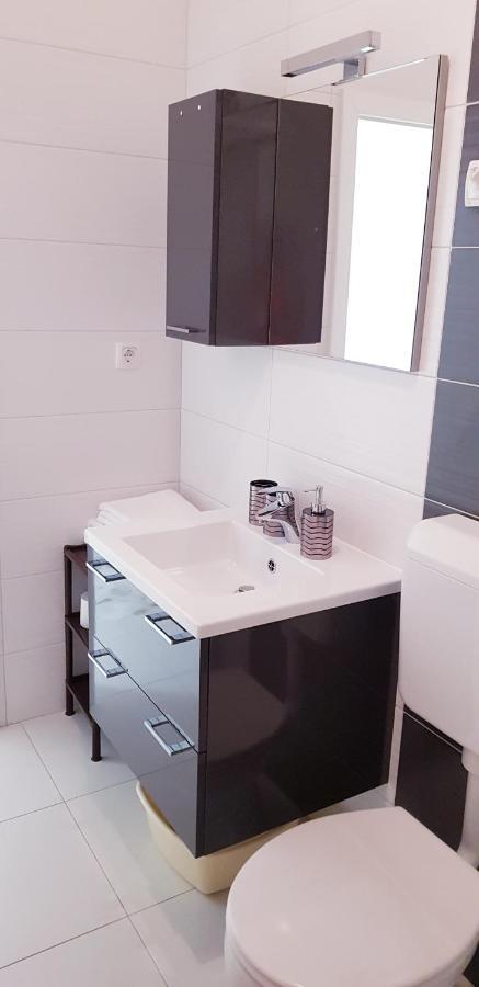 Apartmani Assa Krk Krk Town Exteriér fotografie