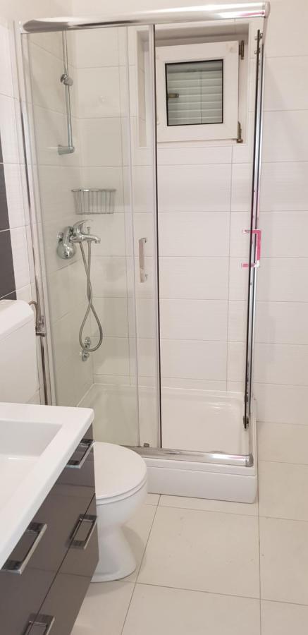 Apartmani Assa Krk Krk Town Exteriér fotografie