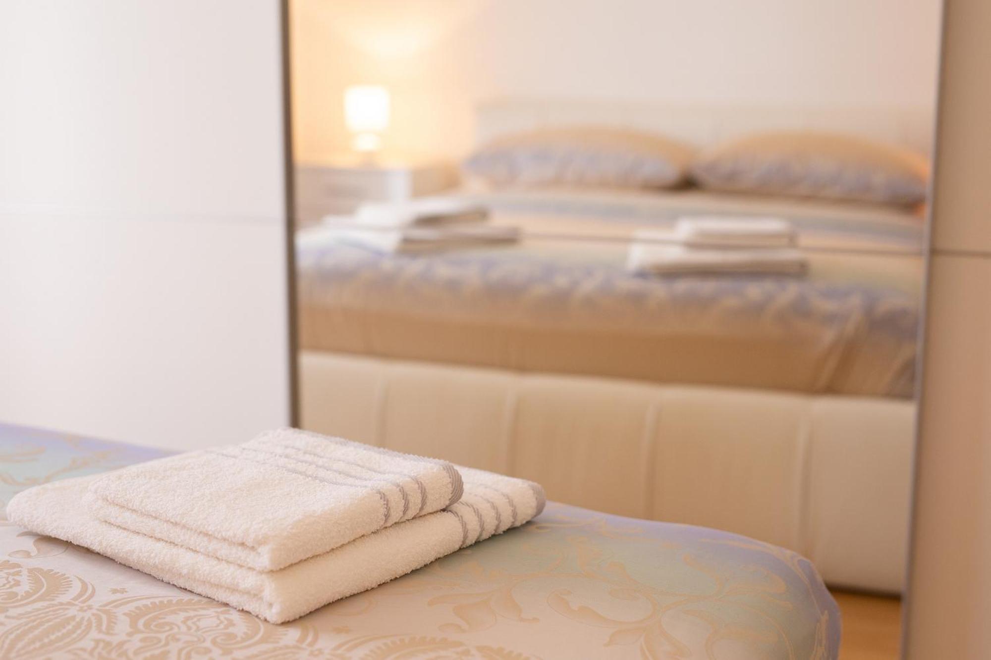 Apartmani Assa Krk Krk Town Exteriér fotografie