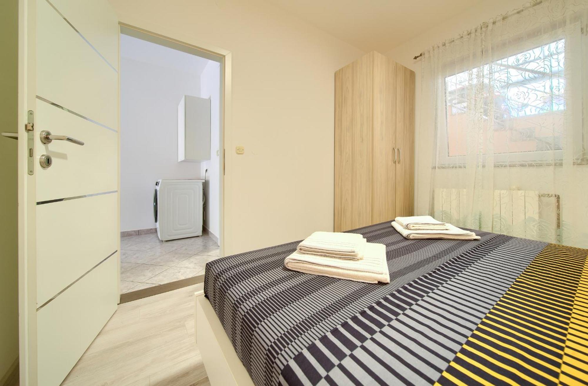 Apartmani Assa Krk Krk Town Exteriér fotografie