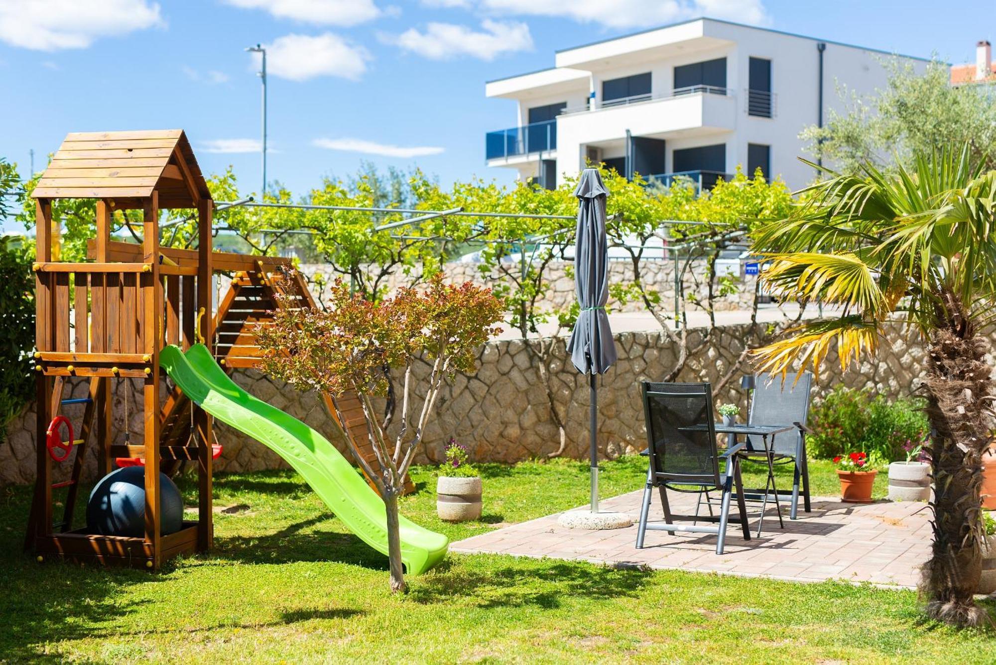 Apartmani Assa Krk Krk Town Exteriér fotografie